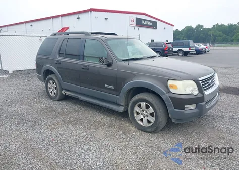 2006 Ford Explorer Xlt z USA, uszkodzony, nr VIN 1FMEU73E66UA09163